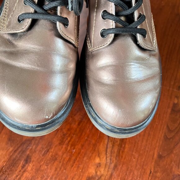 Dr. Martens 1460 J Rose Gold Boots- Size‎ Youth 3. - Picture 4 of 9